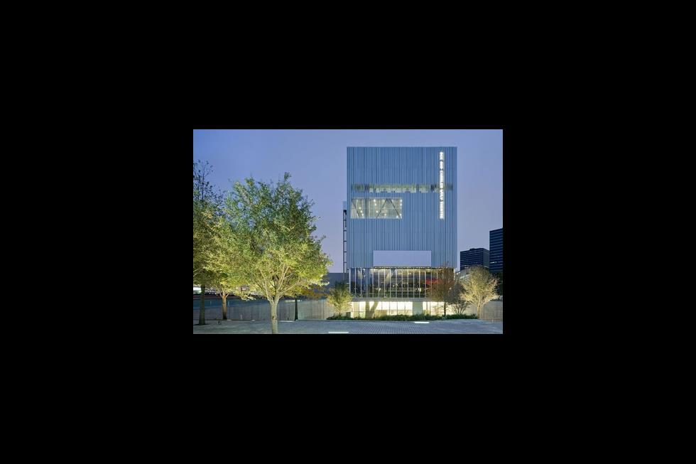 Rem Koolhaas theatre opens in Dallas News Building